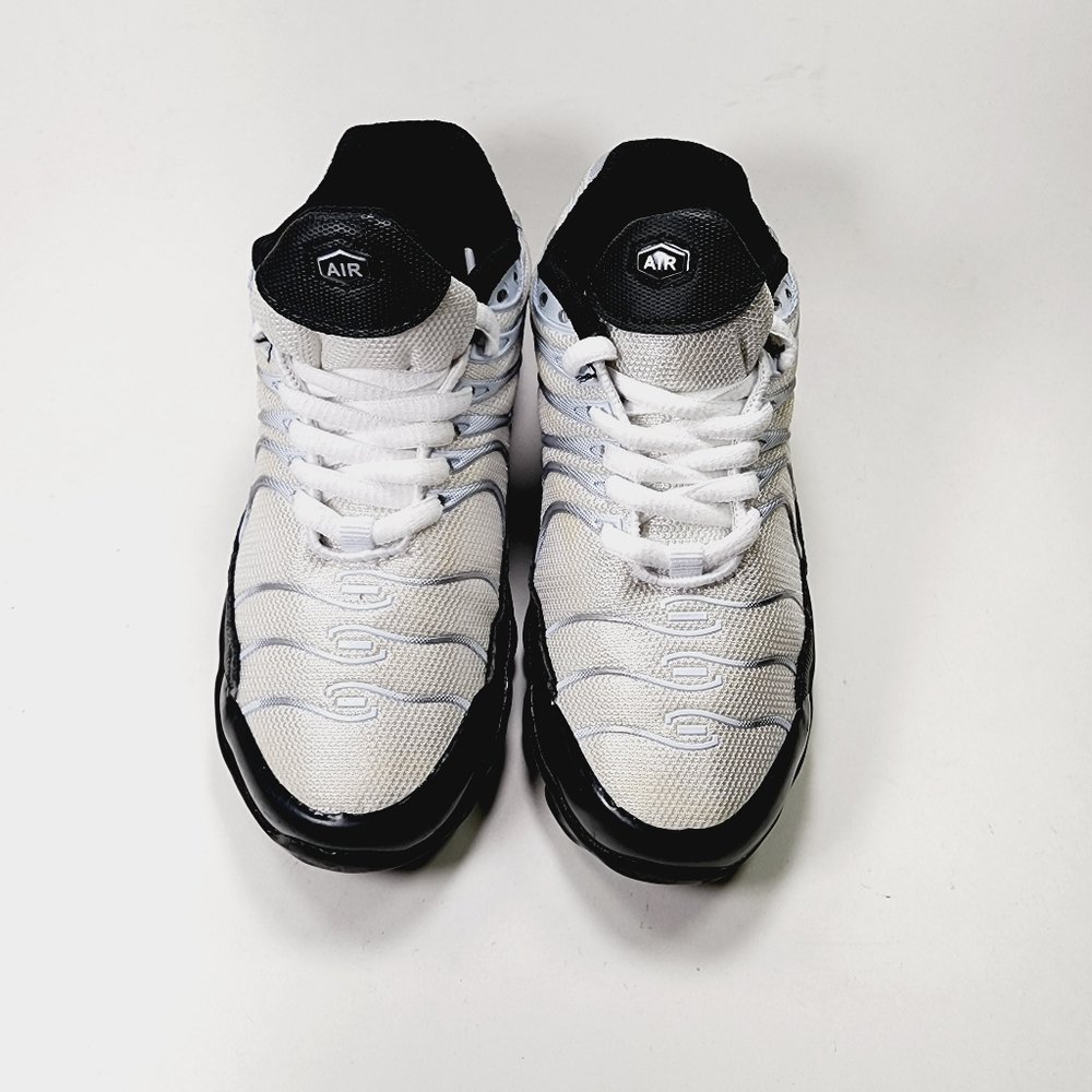 Air Shoes Size 13. Kids
